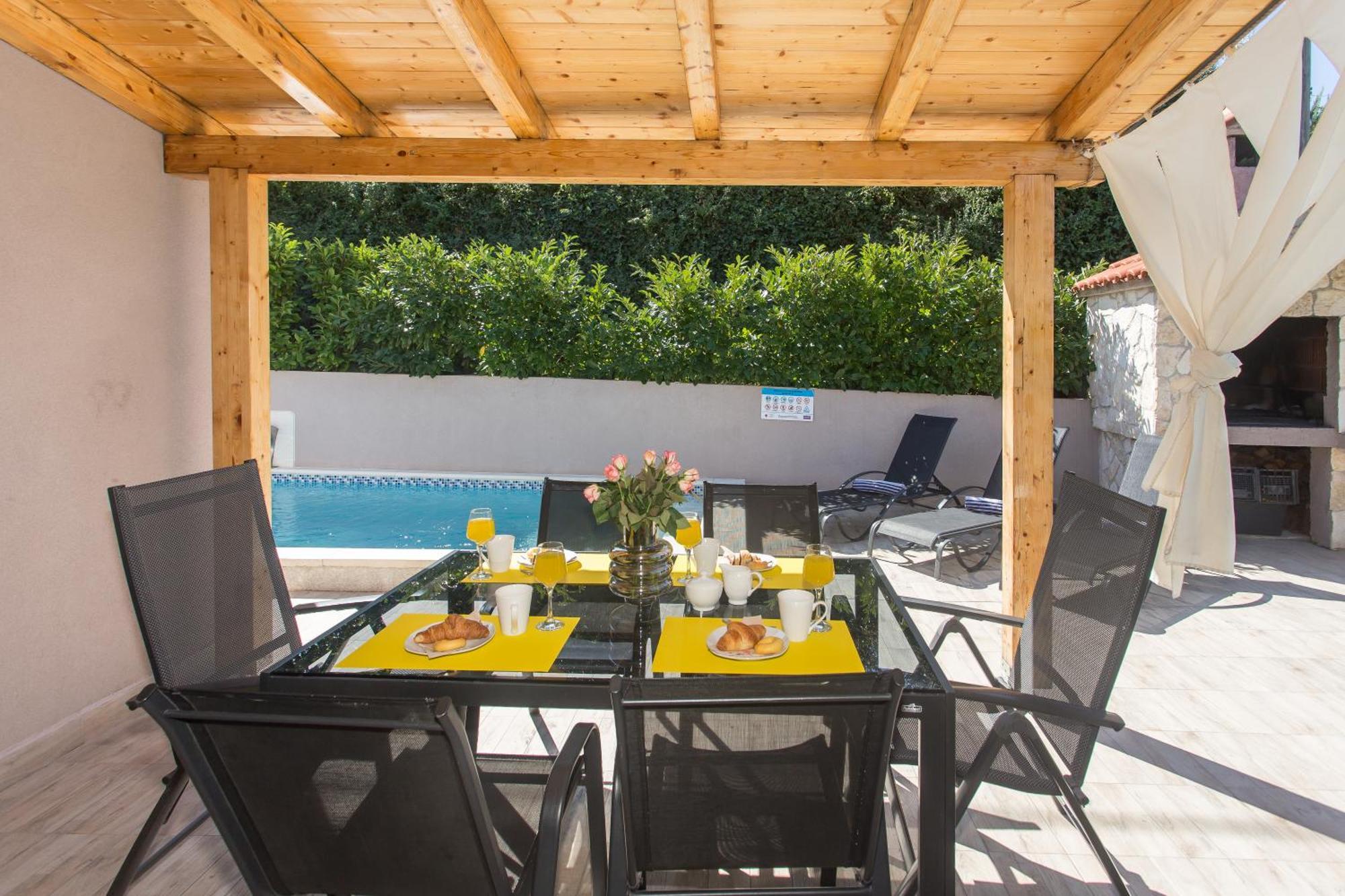Life - New And Luxury Holiday House Kaštela 외부 사진