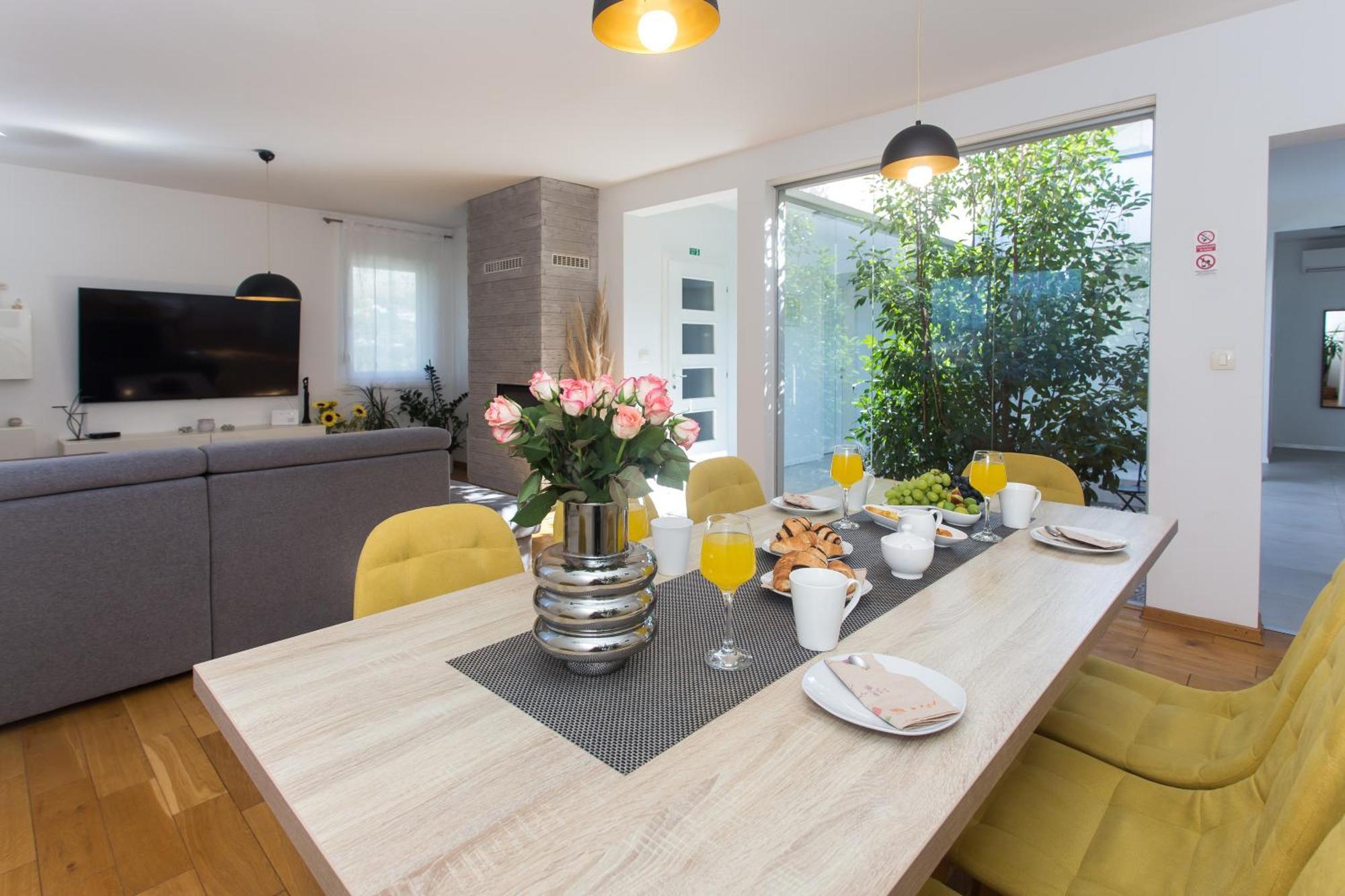Life - New And Luxury Holiday House Kaštela 외부 사진
